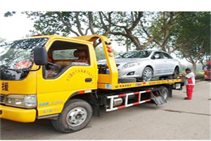 香洲附近24小时汽车拖车服务热线